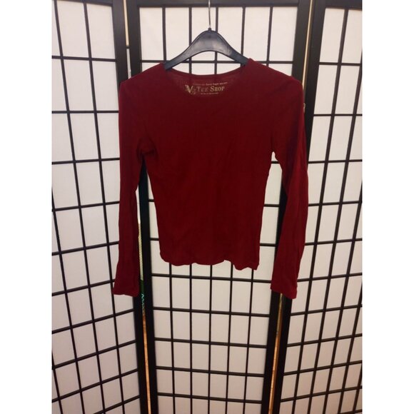 Victorias Secret Tee Shop Long Sleeve T-Shirt Red XS Fashion's Best Kept Secre - Picture 1 of 3